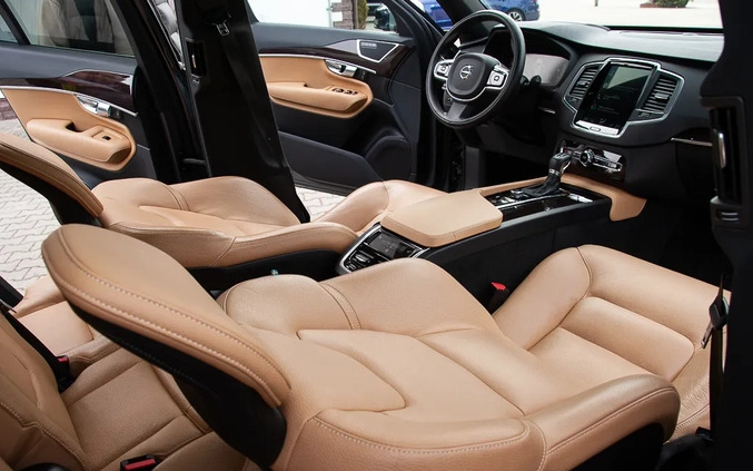 Volvo XC 90 cena 144900 przebieg: 97000, rok produkcji 2019 z Kozienice małe 781